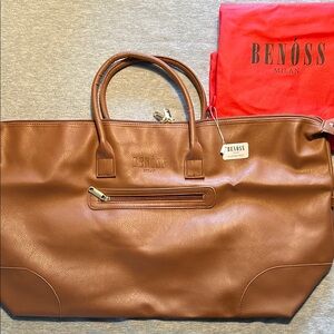 *NWT* Benoss Large Vegan Leather Weekender/Travel Bag